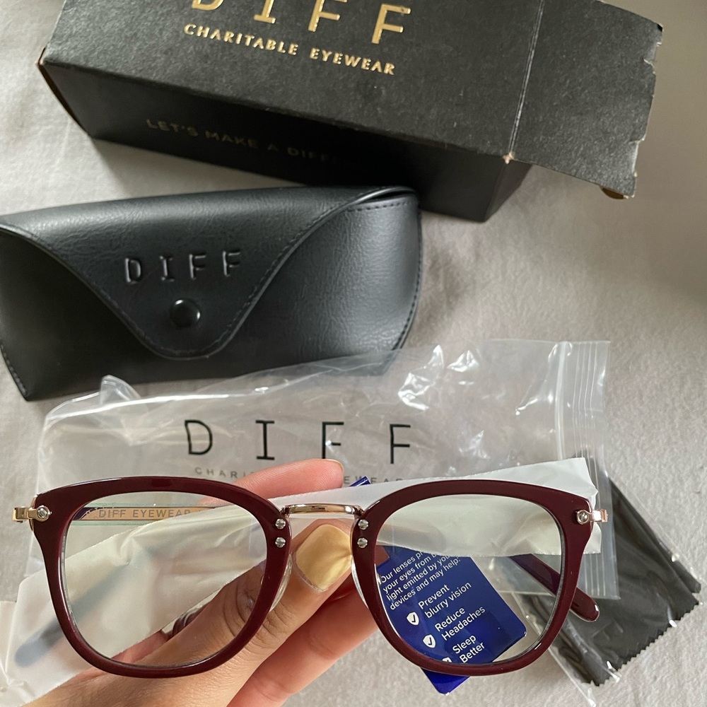 DIFF blue light glasses